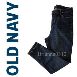 Old Navy Rockstar High Rise Stretch Skinny Jeans -SALE🎉